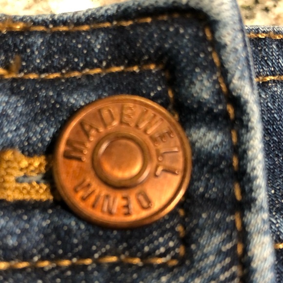Madewell Stretch Denim Button Down Skirt  Patch Pocket Edition Size 8 EUC - Picture 8 of 12